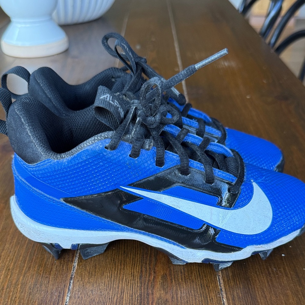 Nike Kids Blue and Black Alpha Cleats